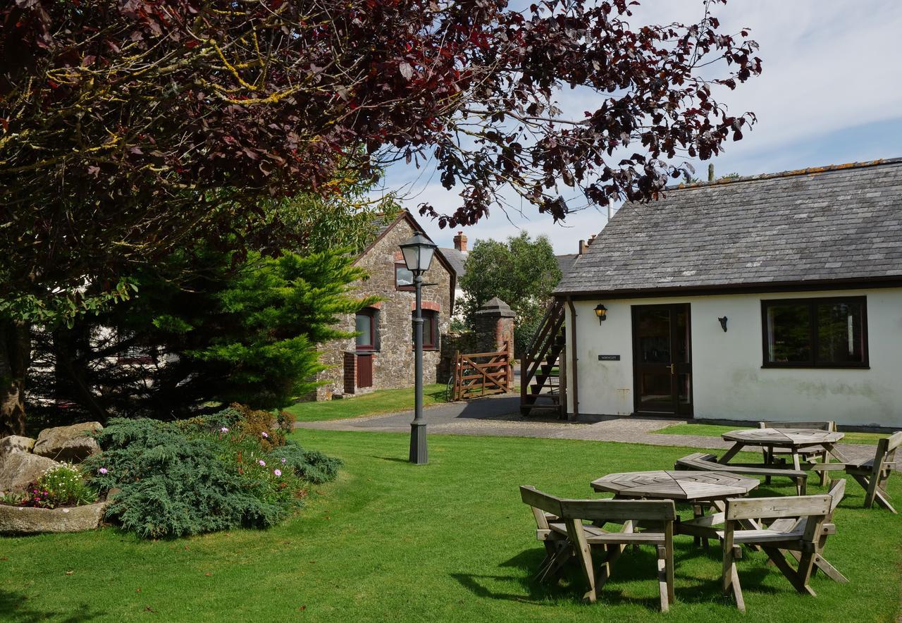 Kennacott Court Holiday Cottages Bude Eksteriør billede